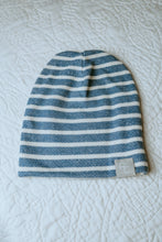 Load image into Gallery viewer, Blue stripped slouchy Beanie